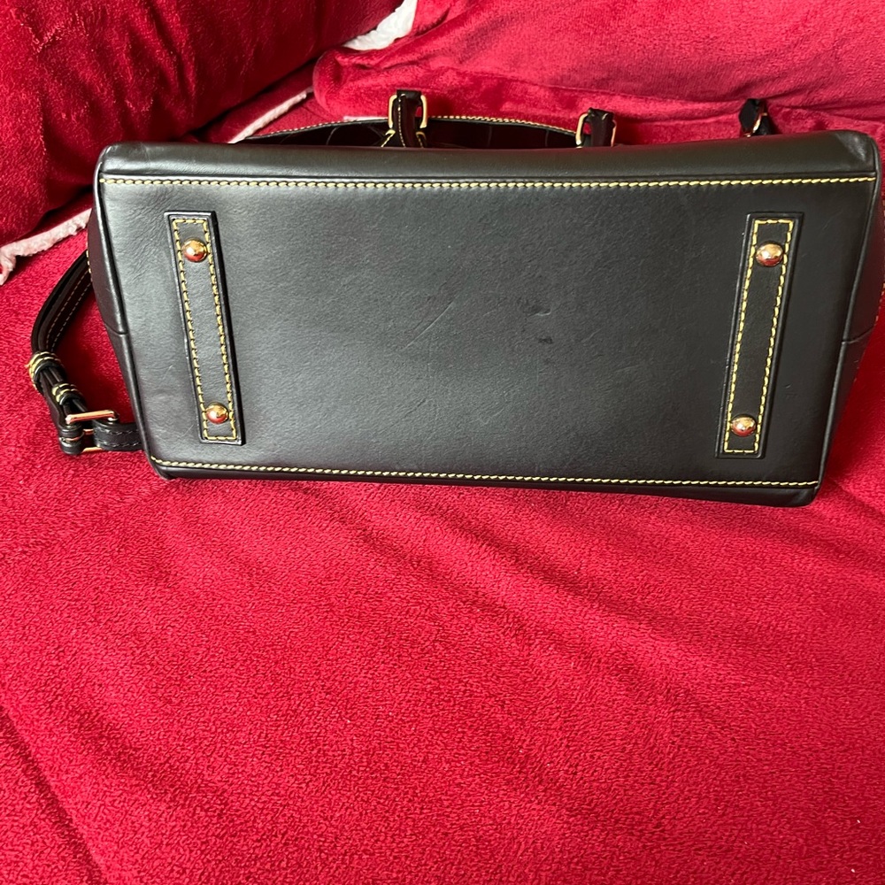 Dooney & Bourke handbag - Picture 5 of 15